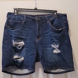 Gently worn Judy Blue shorts 3xl